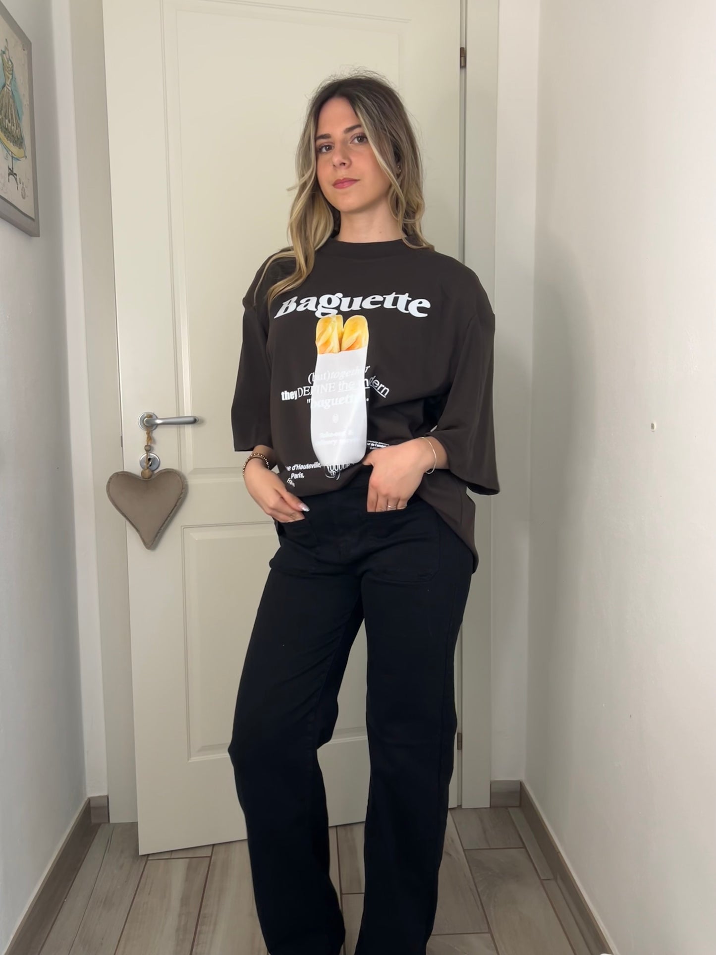 T-shirt baguette Brown