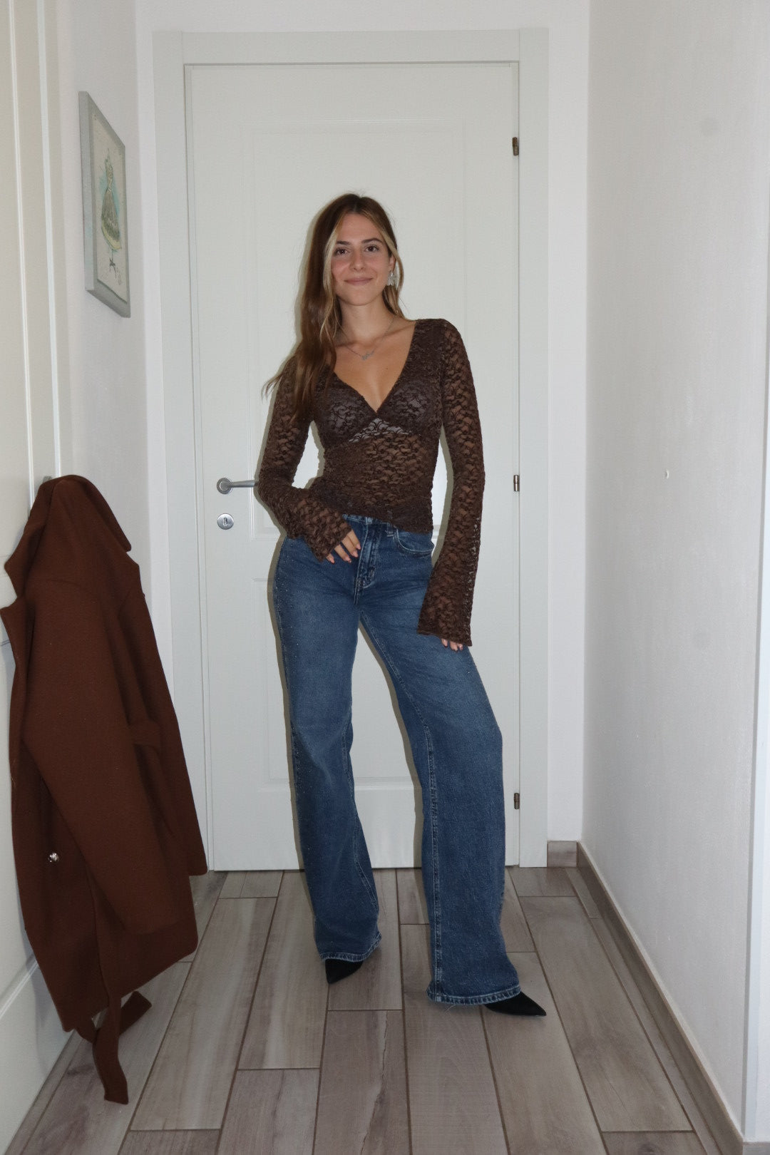 Magliettina in pizzo velluto