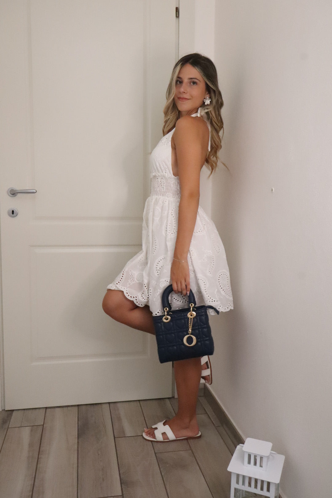 Mini dress sangallo scollo V