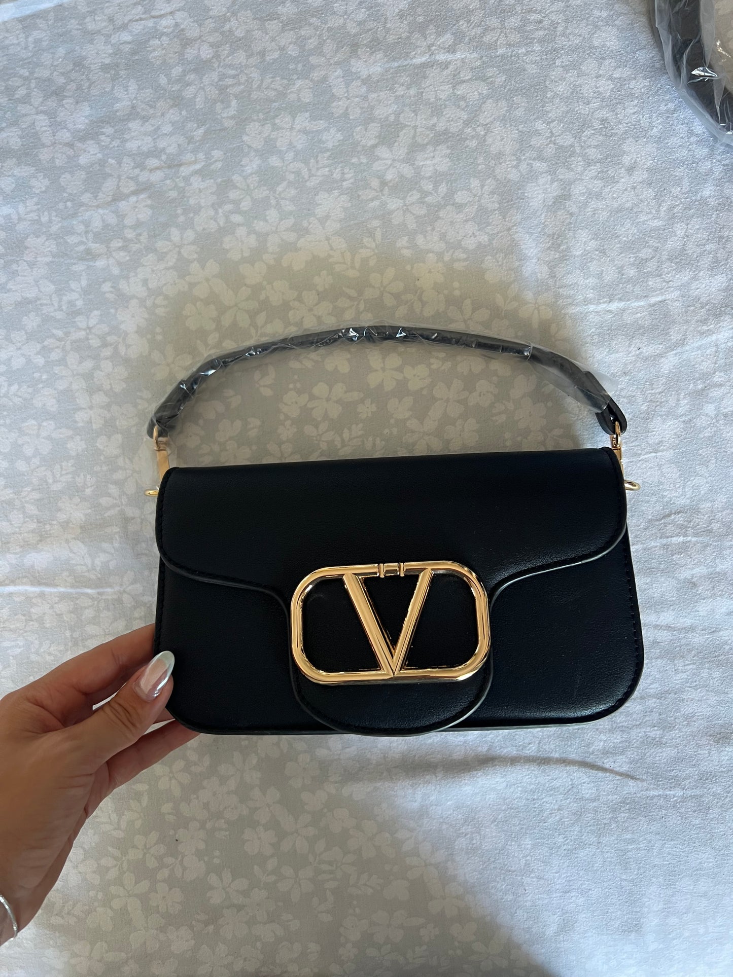 Borsa mood Vale