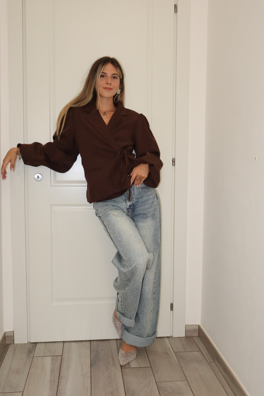Blazer corto a portafoglio ,nero,beige