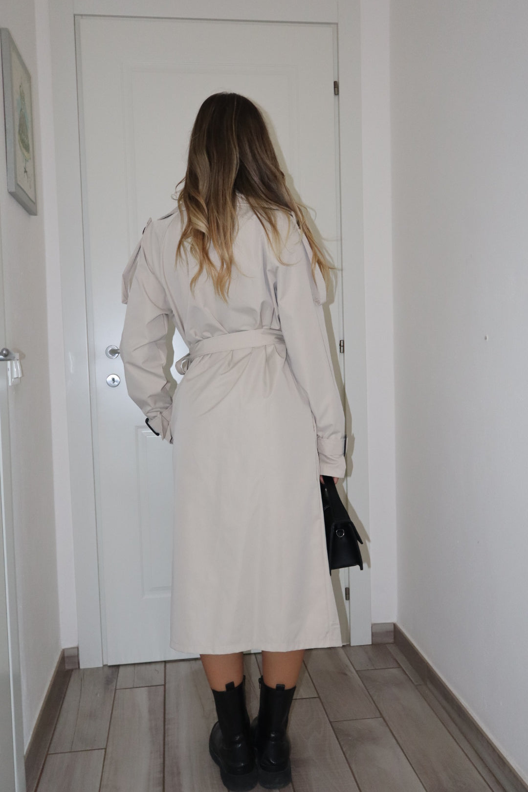 Trench nero,beige,cammello,cioccolato