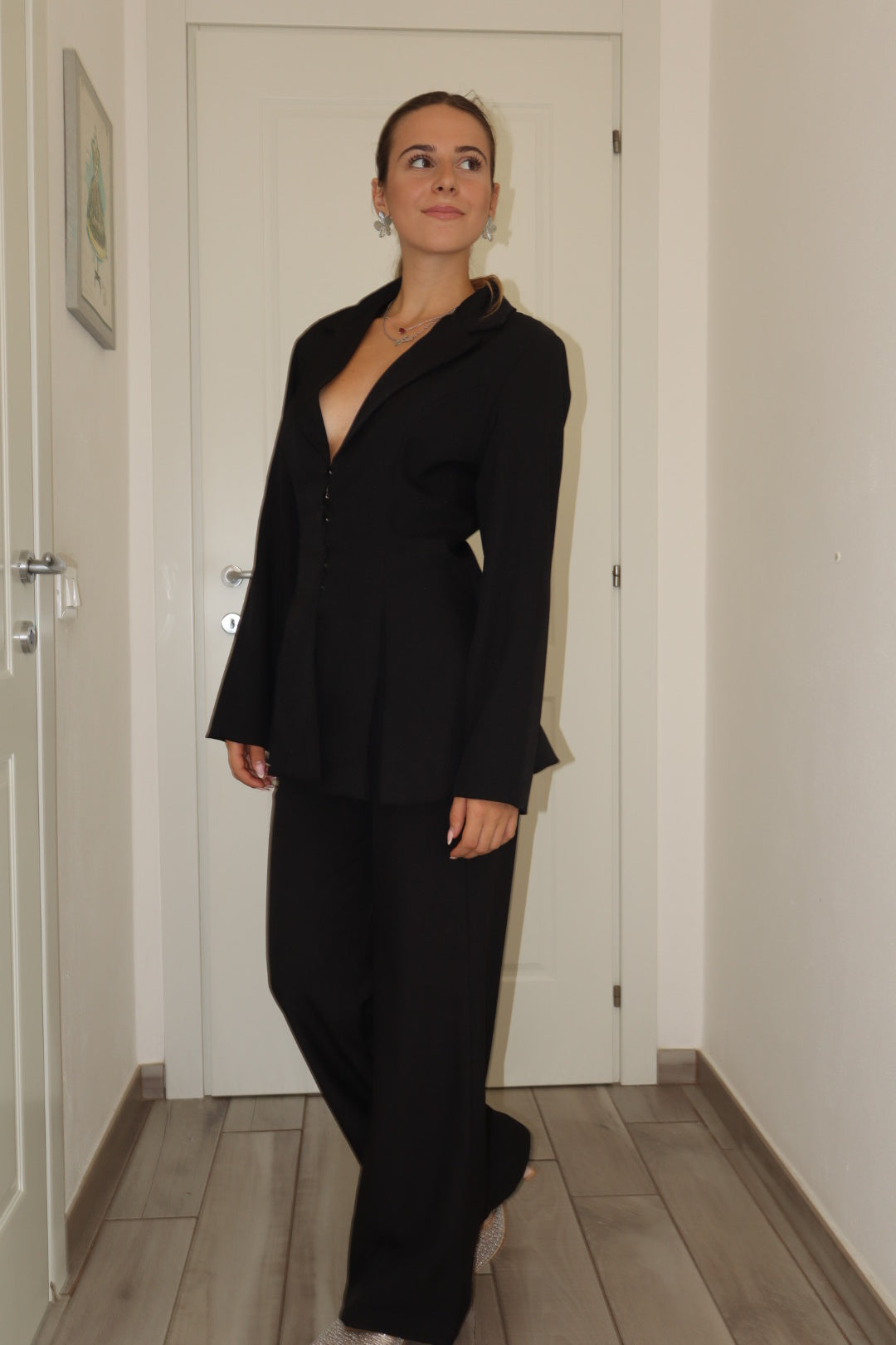 Tailleur clarissa con chiusura ganci
