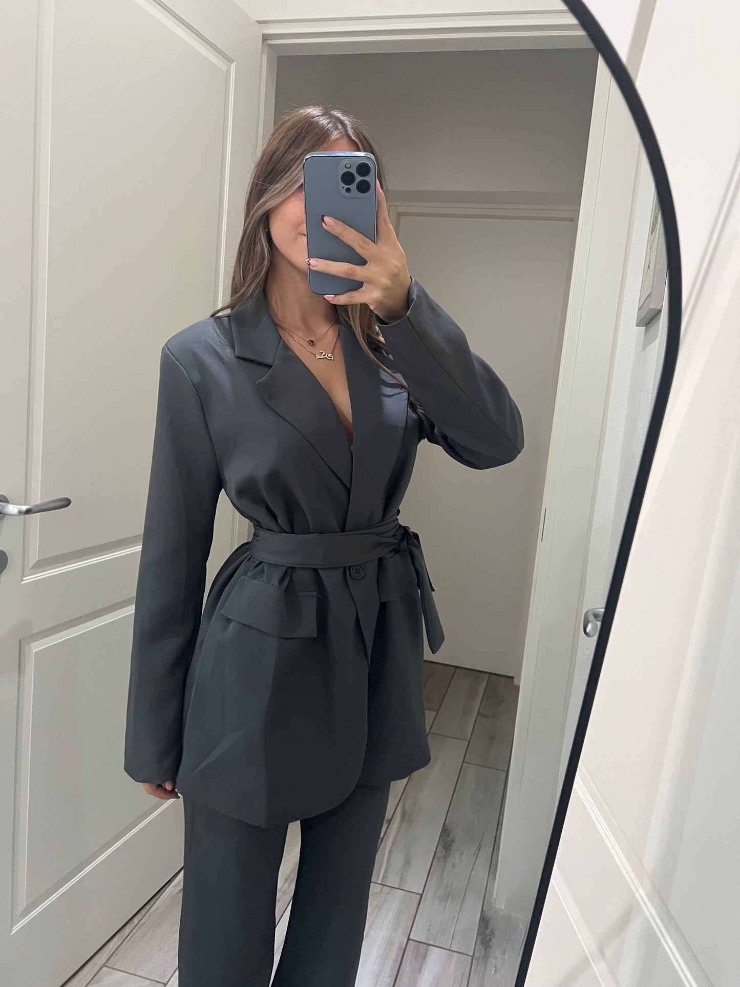 Tailleur desiderio BEST SELLER nero,bordó,cioccolato,blu navy,bianco..