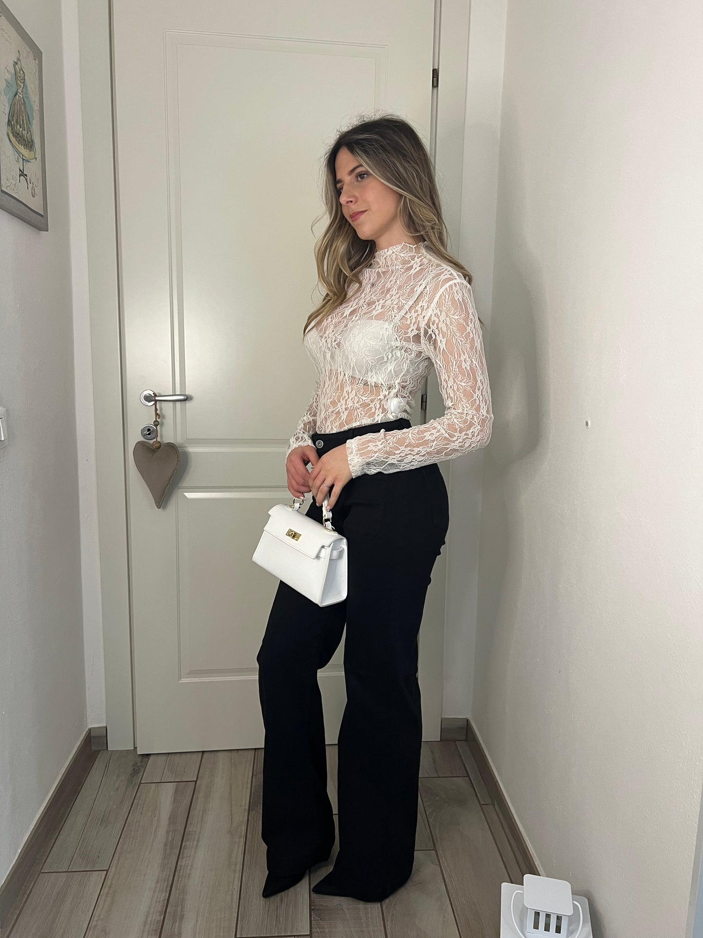 Body pizzo bianca