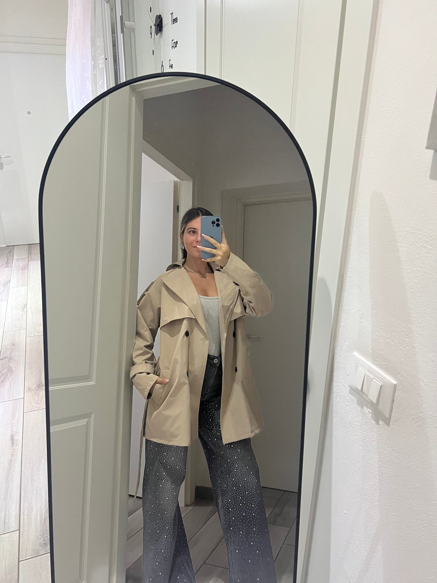 Trench corto