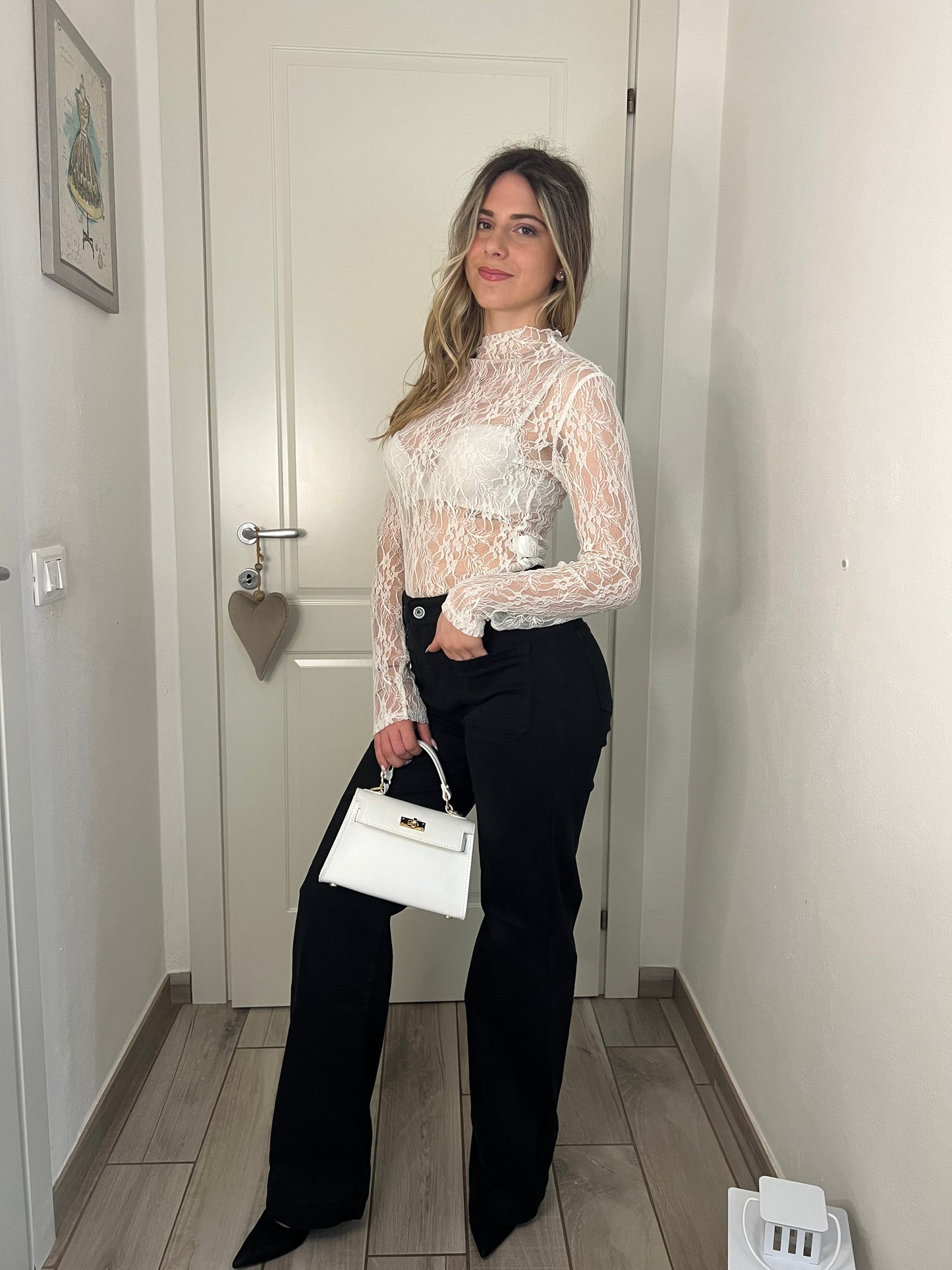 Body pizzo bianca
