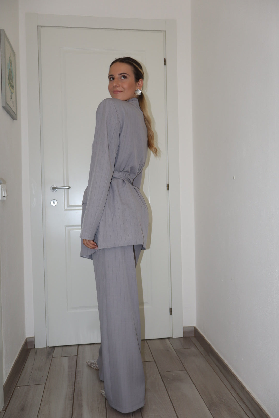 Tailleur gessato bordó,nero,grigio,tortora
