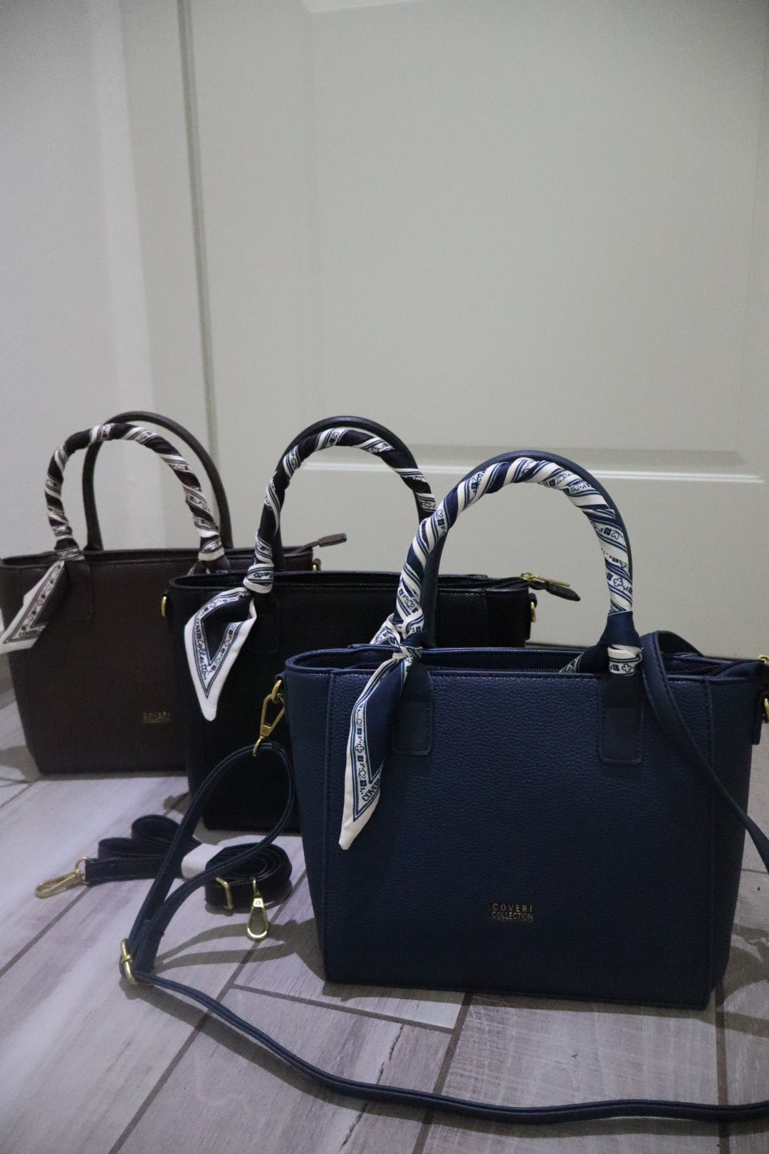 Borsa media foulard con tracolla