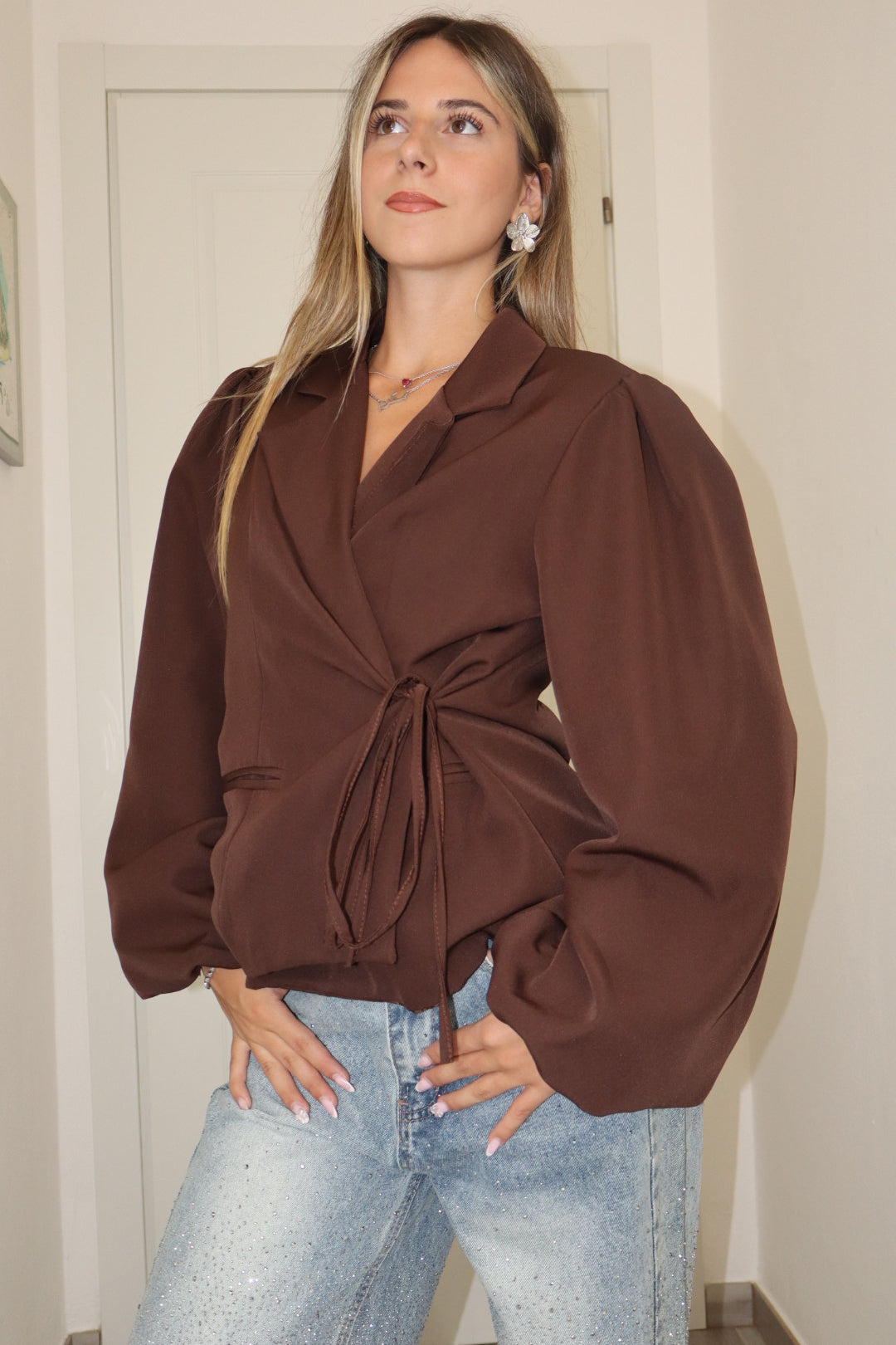 Blazer corto a portafoglio ,nero,beige