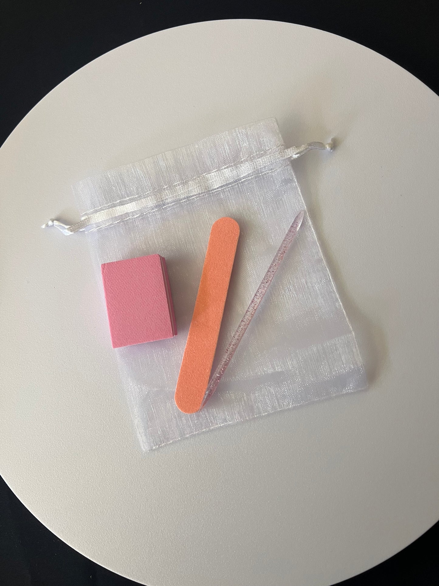 OMAGGIO pochette,specchietto,portachiavi,set unghie