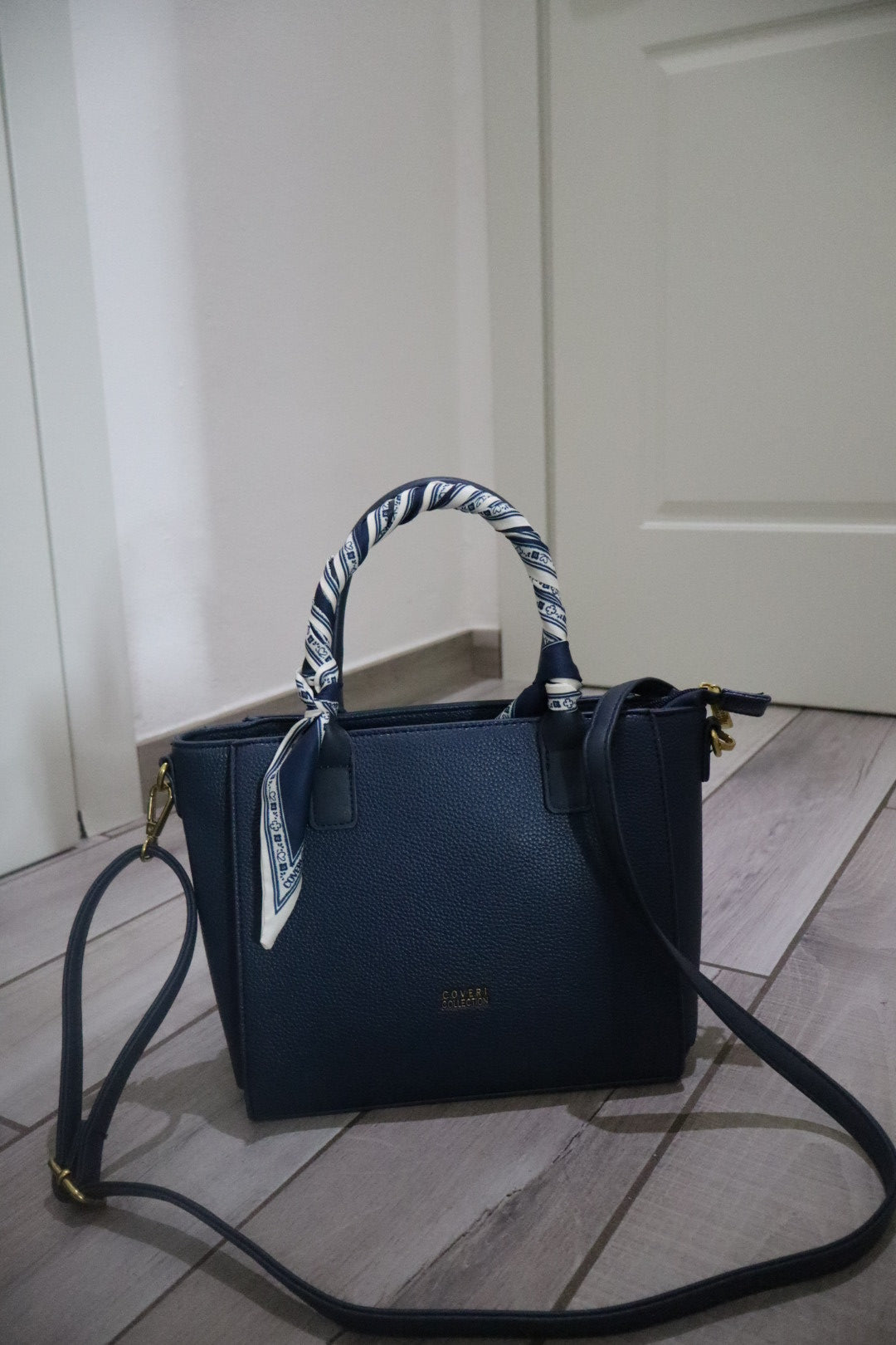 Borsa media foulard con tracolla