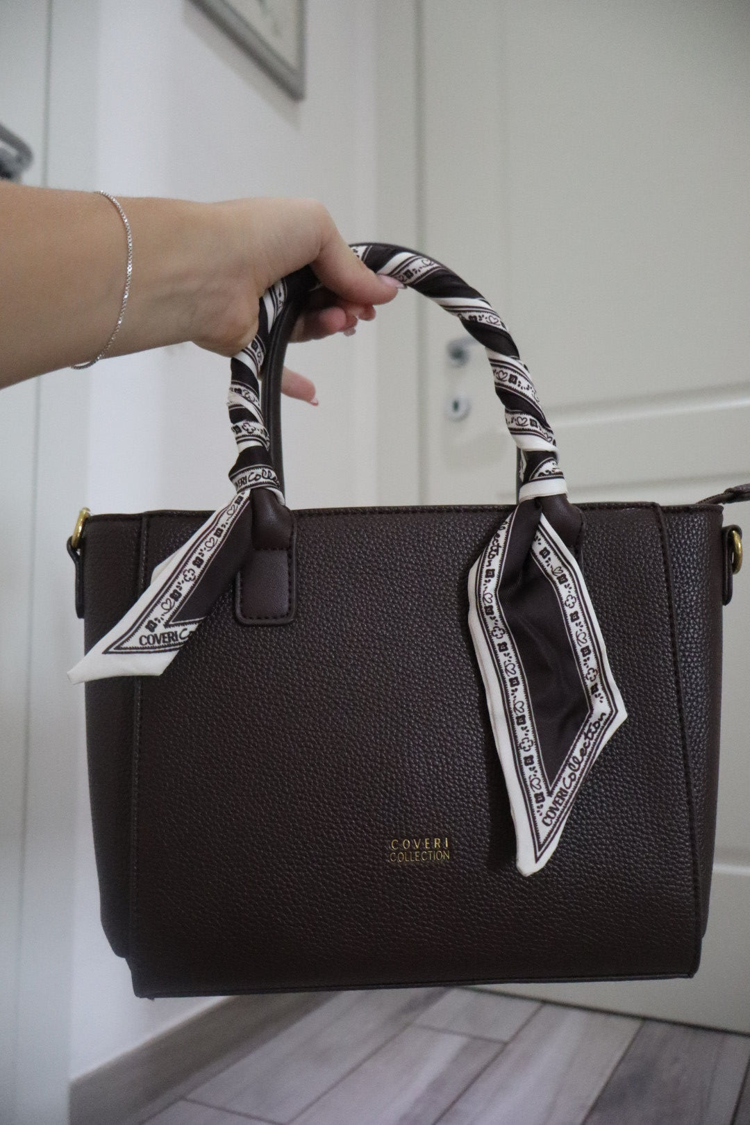 Borsa media foulard con tracolla