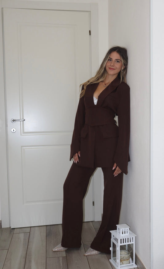 Tailleur corsetto