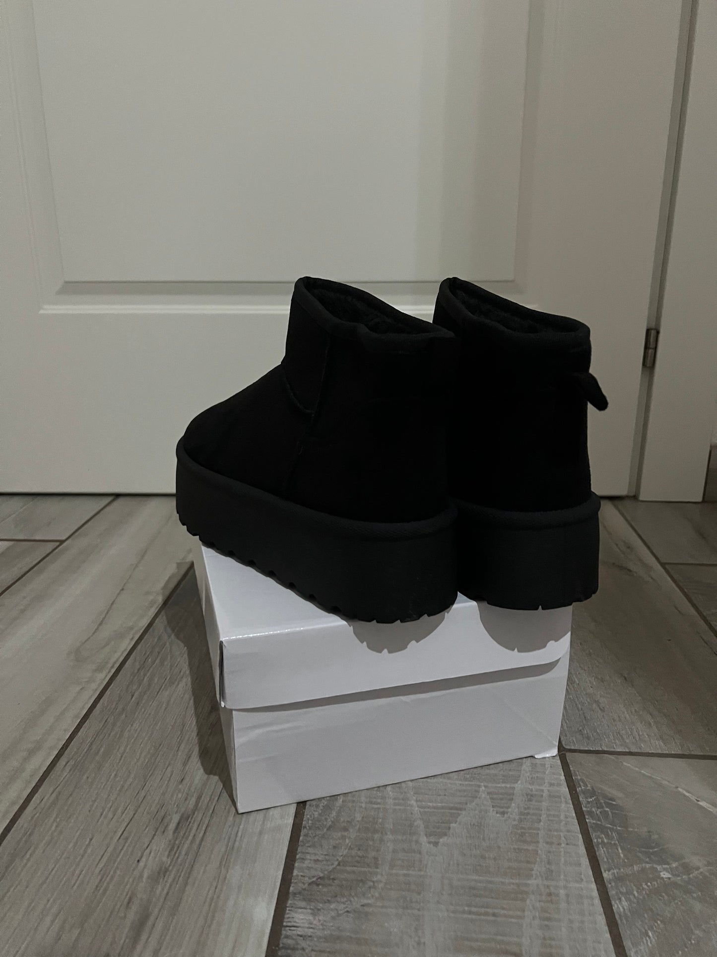 Stivaletti imbottiti con suola platform alti