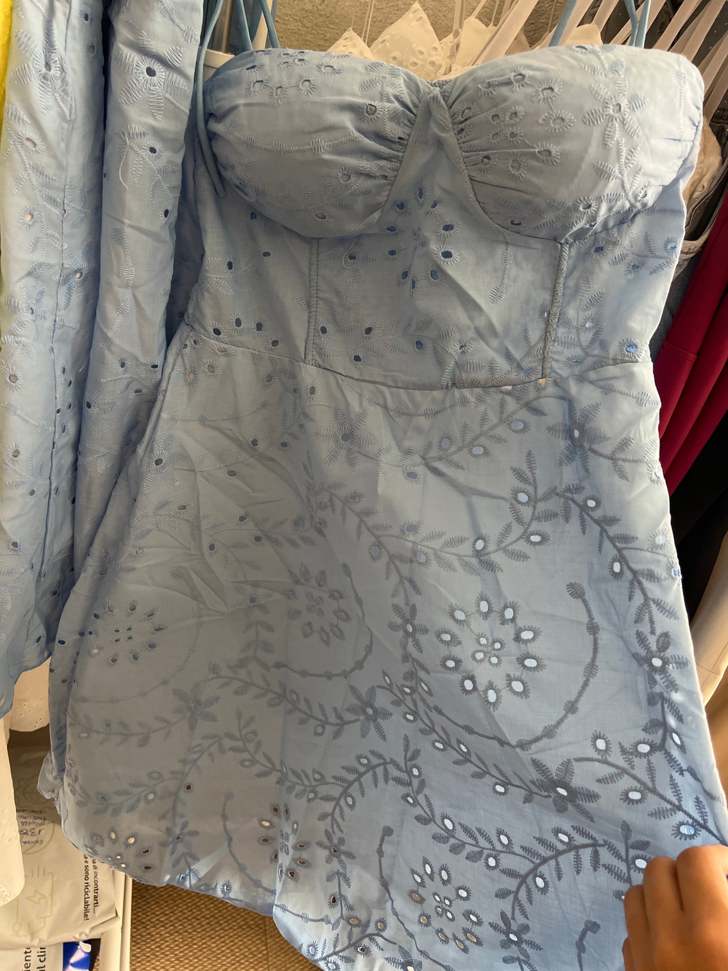 Mini dress sangallo con coppe