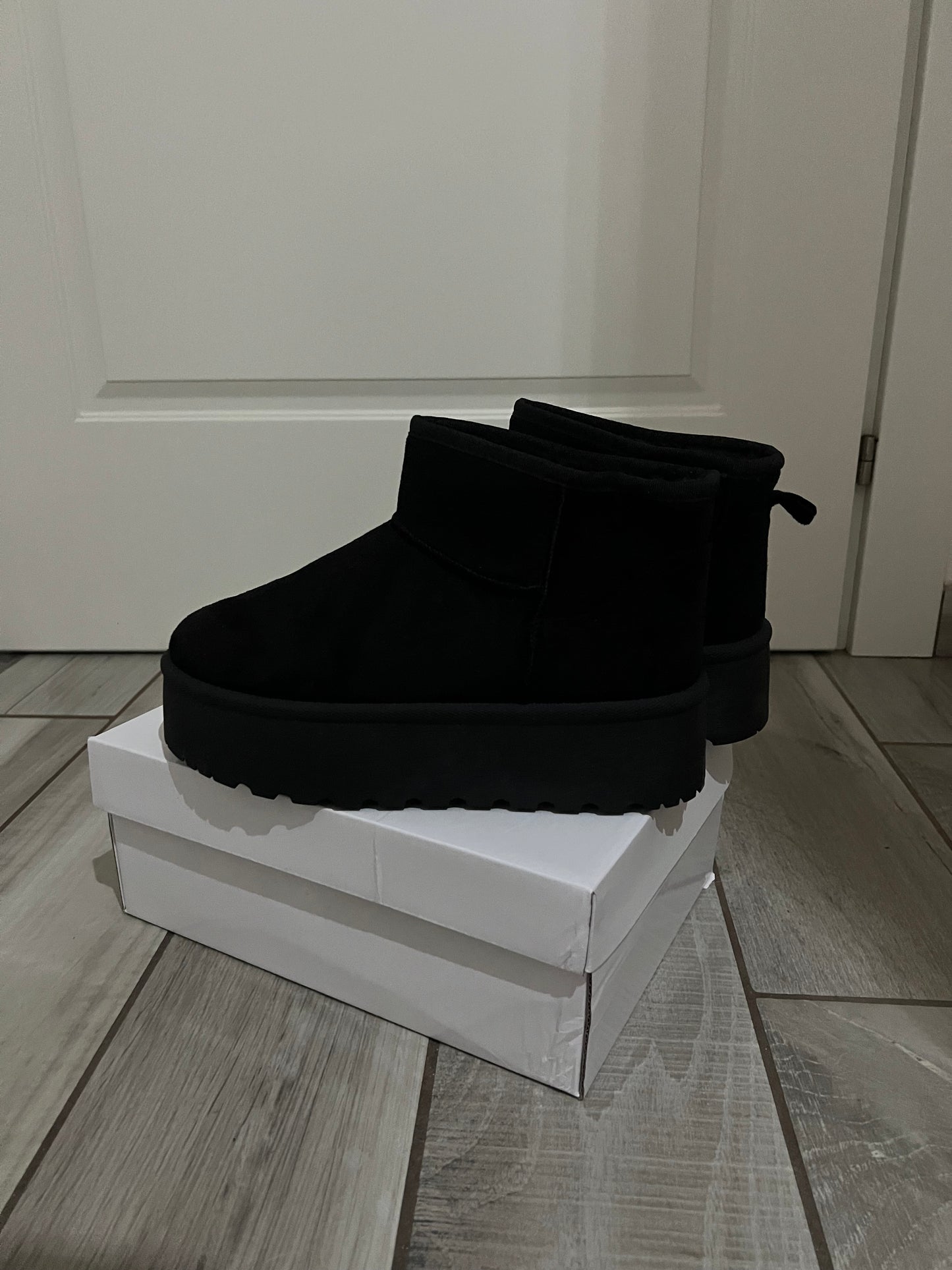 Stivaletti imbottiti con suola platform alti