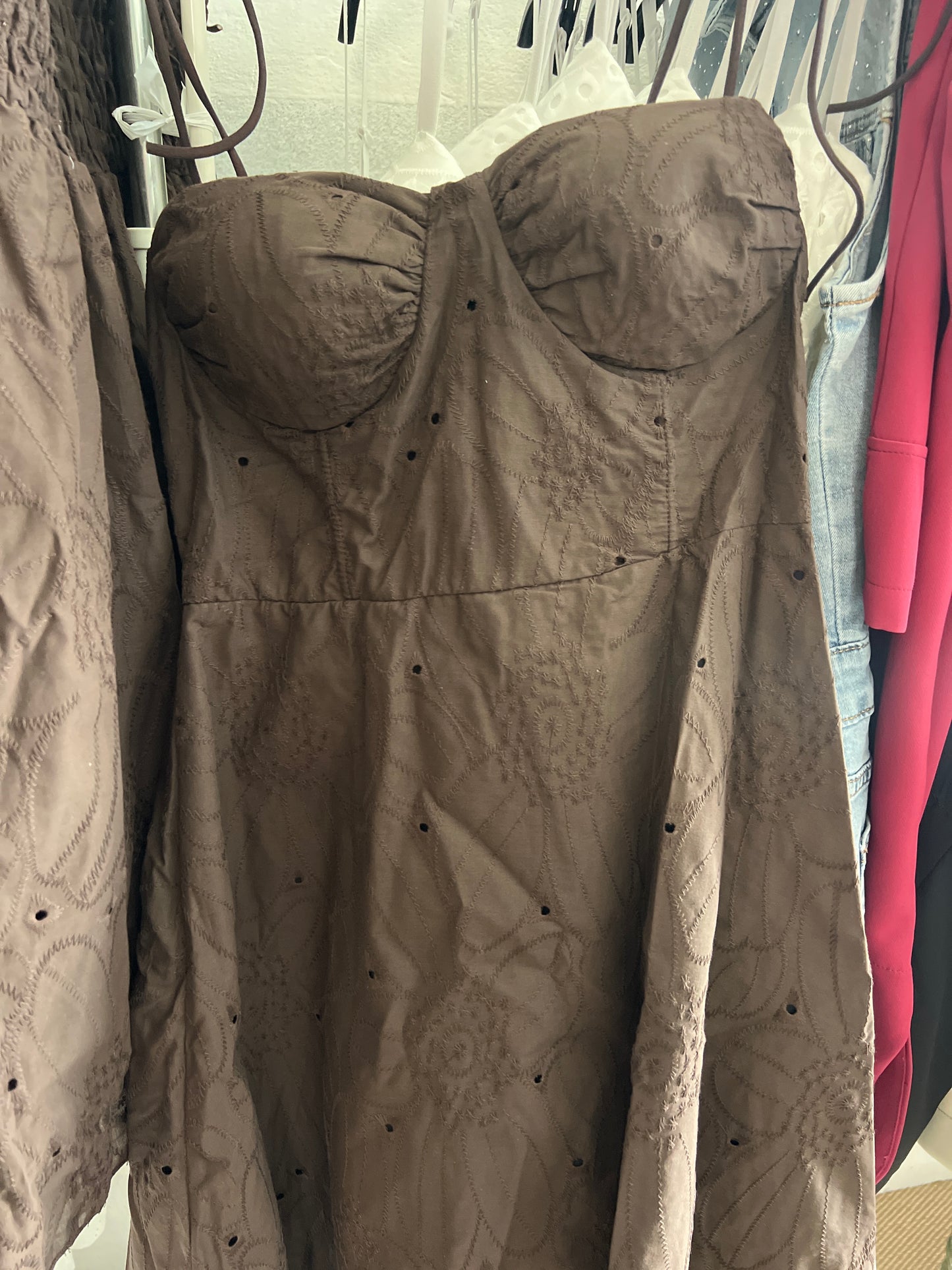 Mini dress sangallo con coppe