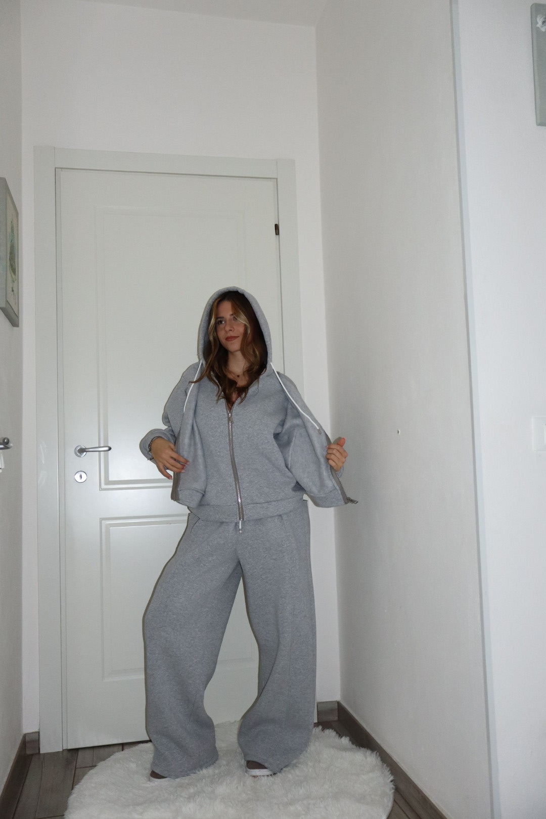 Tuta maxi felpata confort con doppia zip grigio,nero,bordo,marrone