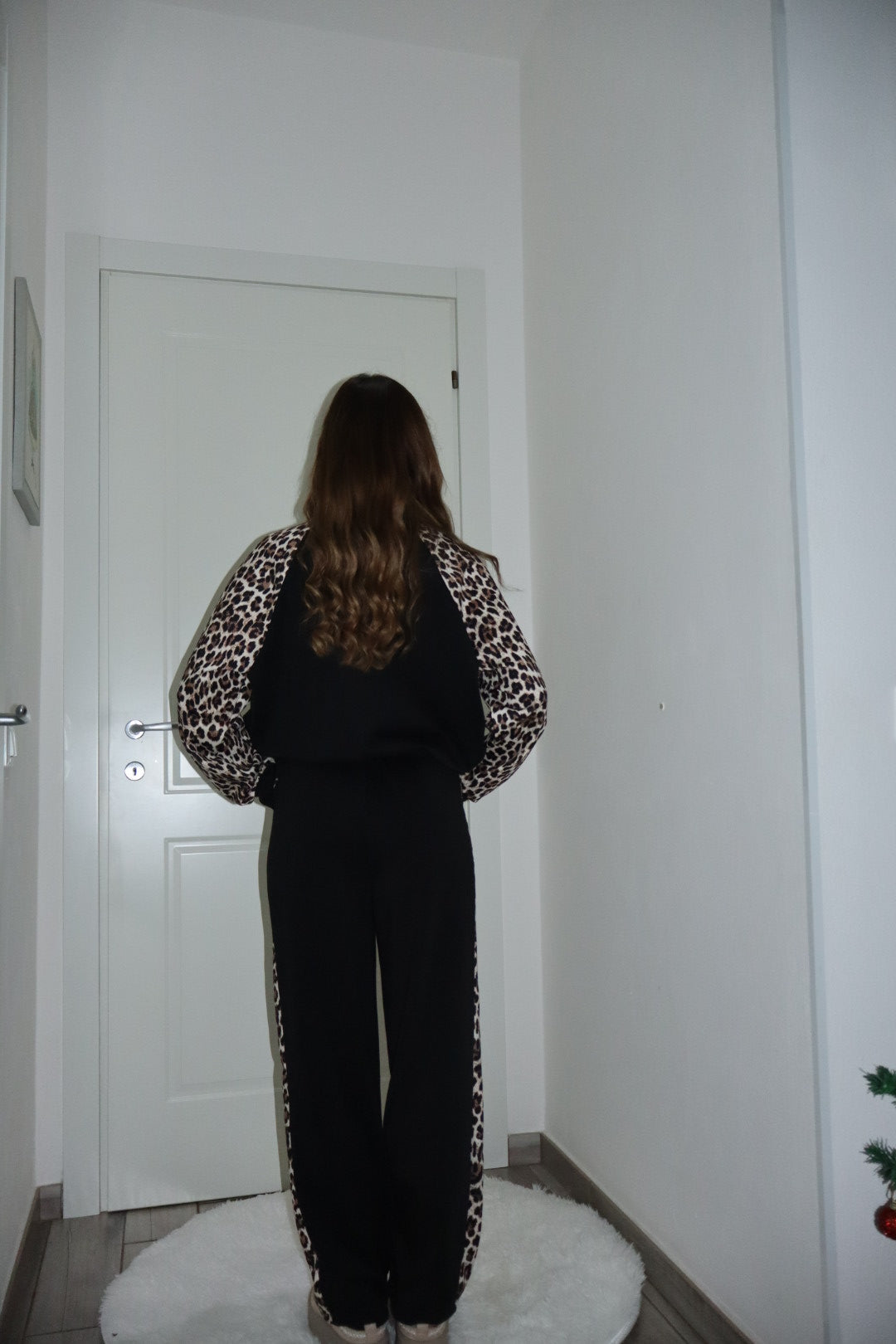 Coordinato tuta “ketty” nero,beige,marrone